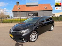 Toyota Auris Touring Sports - 1.8 Hybrid Aspiration Airco/Ecc Navi Camera