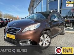 Peugeot 2008 - 1.2 PureTech Blue Lease Executive | Automaat | Panorama | Trekhaak | Navi | PDC| LMV | Cli
