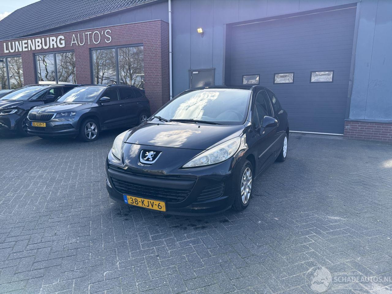 Peugeot 207 - 1.4 VTi X-Line 1.4 VTi X-line (Hatchback 3-dr.) - AutoWereld.nl