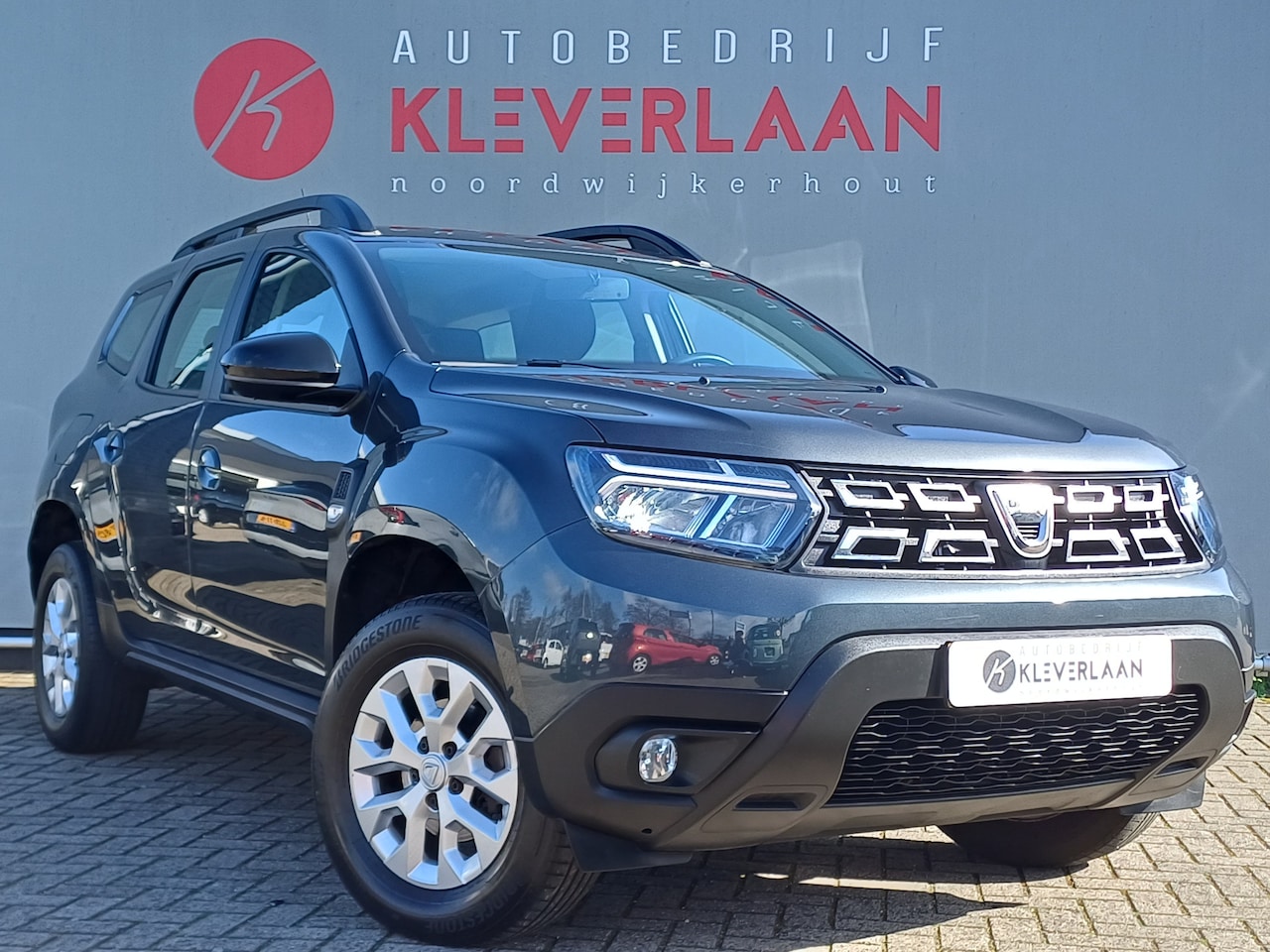 Dacia Duster - 1.0 TCe Bi-Fuel Comfort | CAMERA | AIRCO | BLUETOOTH | Wij bieden ook financiering mogelij - AutoWereld.nl