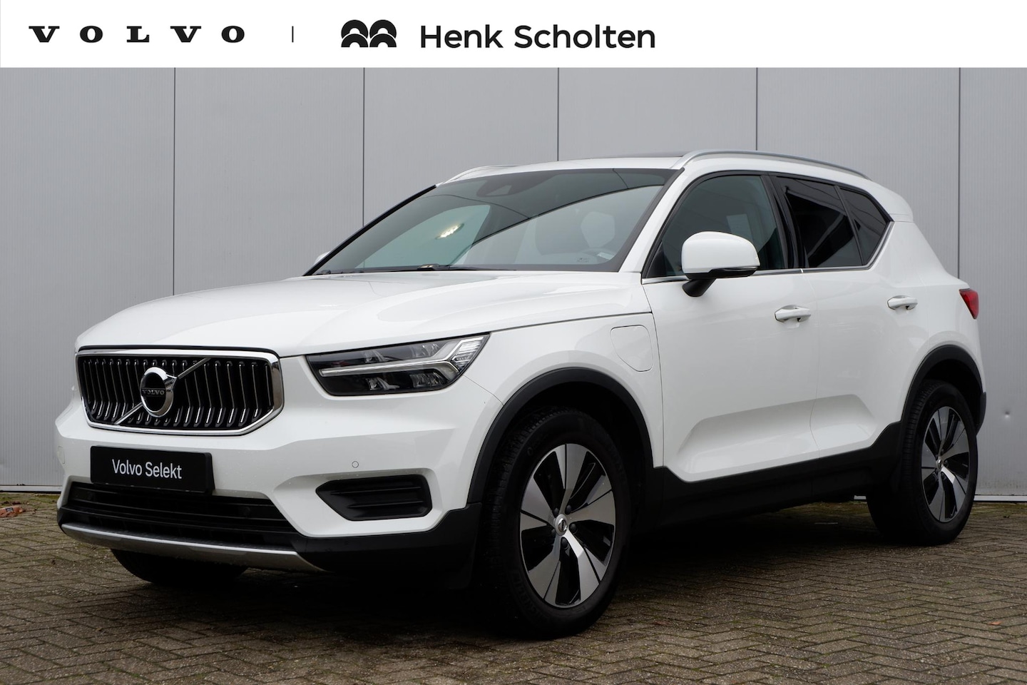 Volvo XC40 - T5 Recharge Inscription Expression | Panoramisch Schuif-kanteldak | AppleCarplay & Android - AutoWereld.nl