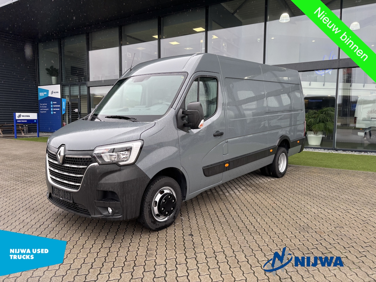 Renault Master - 165 L3H2 RWD + Dubbellucht - AutoWereld.nl
