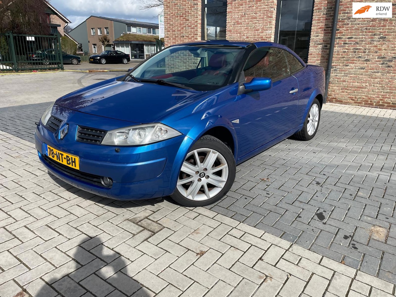 Renault Mégane coupé cabriolet - 2.0-16V Privilège Luxe 2.0-16V Privilège Luxe - AutoWereld.nl