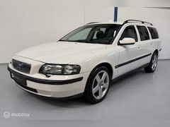 Volvo V70 - 2.4 T AUTOMAAT / 200PK / YOUNGTIMER