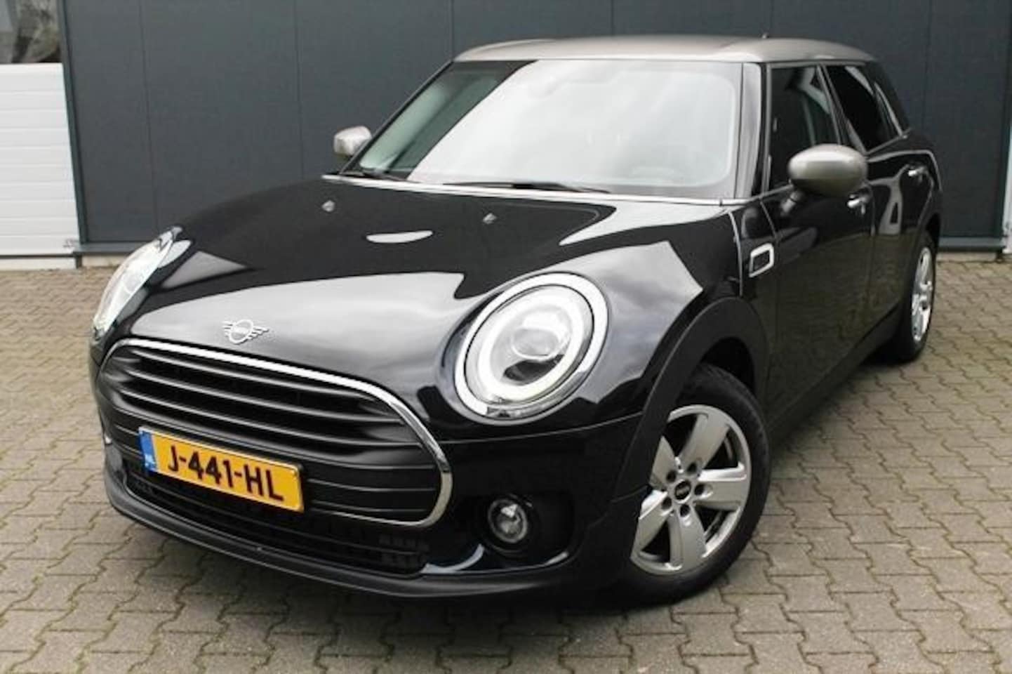 MINI Clubman - 1.5 Cooper Business Edition | Navi | Automaat - AutoWereld.nl
