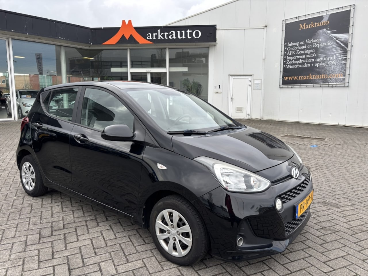 Hyundai i10 - 1.0i Go! Carplay Cruise Airco Navi Bluetooth - AutoWereld.nl