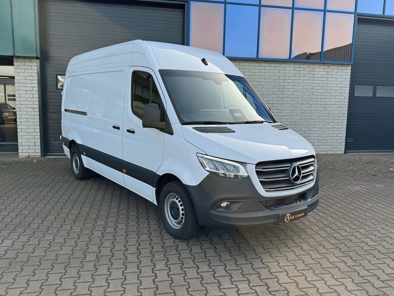 Mercedes-Benz Sprinter - 319 L2H2 2x Schuifdeur BPM vrij Distronic Digitale spiegel Smartphone integratie Stuurwiel - AutoWereld.nl