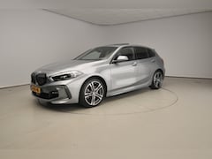 BMW 1-serie - 118i | M-Sportpakket | LED | Navigatie | Schuifdak | M-Zetels | Keyles go | DAB | Hifi spe