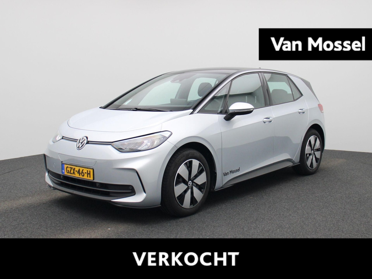 Volkswagen ID.3 - Pure Oranje Edition 52 kWh | EM | Automaat | Stoel en Stuurverwarming | Parkeersensoren - AutoWereld.nl