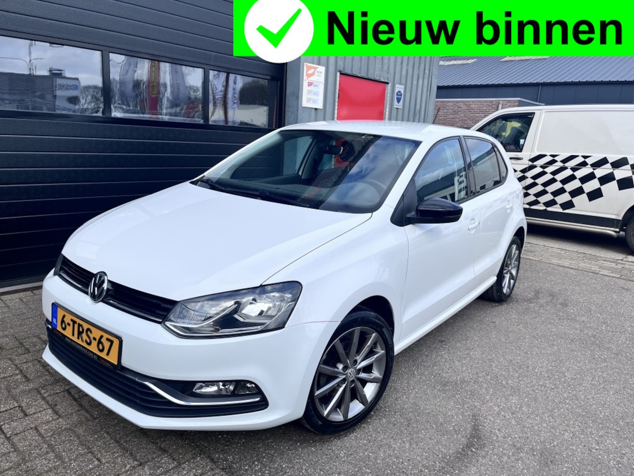 Volkswagen Polo - 1.2 TSI Trekhaak|Cruise|Carkit|16inch - AutoWereld.nl