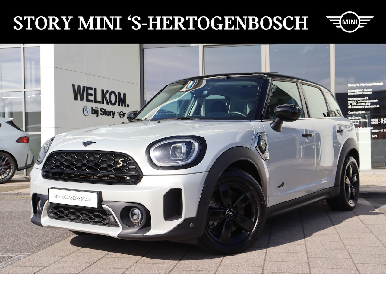 MINI Countryman - Cooper SE ALL4 Automaat / Panoramadak / Achteruitrijcamera / Head-Up / Comfort Access / LE - AutoWereld.nl