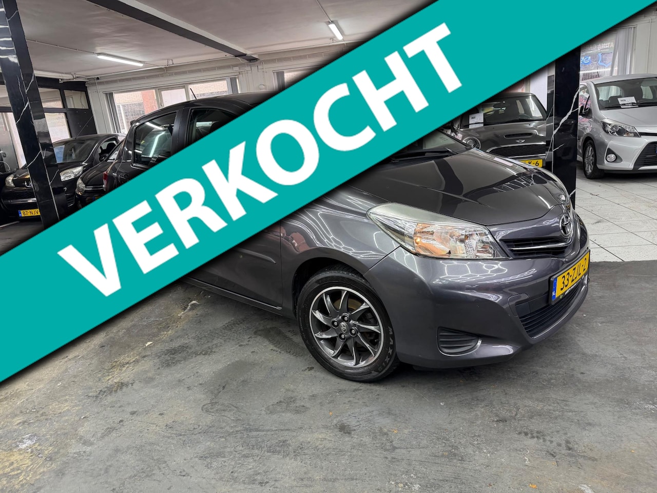 Toyota Yaris - 1.3 VVT-i Aspiration Automaat | Camera | Navi | nap - AutoWereld.nl