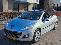 Peugeot 207 CC - 1.6 VTi