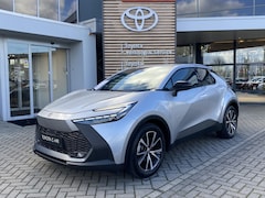 Toyota C-HR - 1.8 HYBRID FIRST-EDITION STOEL/STUURVERW PARK-SENSOREN ELEK-ACHTERKLEP BLIND-SPOT AD-CRUIS