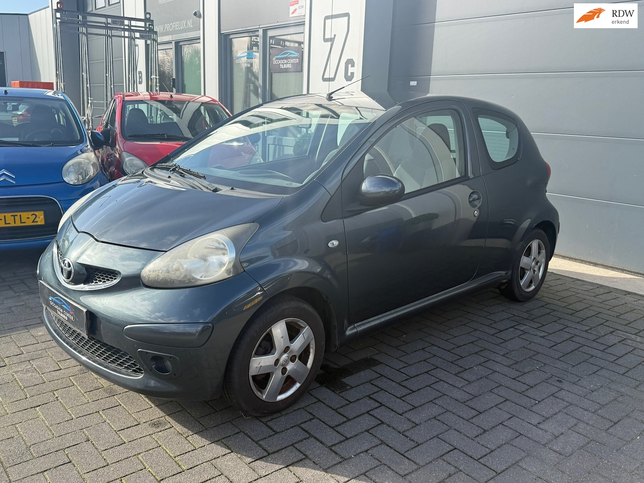 Toyota Aygo - 1.0 AIRCO | ELEKTR PAKKET | NIEUWE APK | - AutoWereld.nl