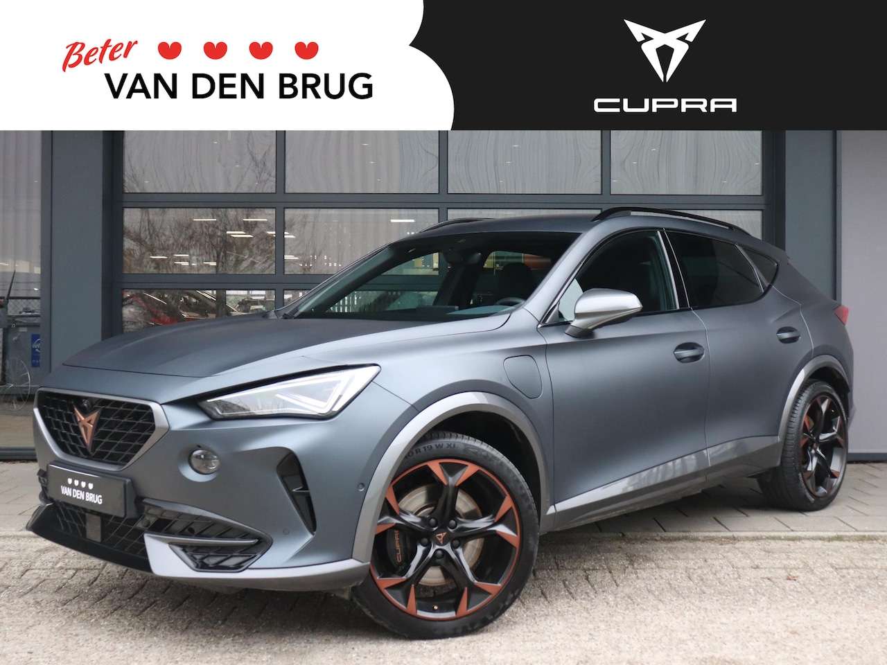 CUPRA Formentor - 1.4 e-Hybrid 245PK VZ | Trekhaak | Carbon Kuipstoelen! | BEATS Audio | 360 Camera | Adapti - AutoWereld.nl