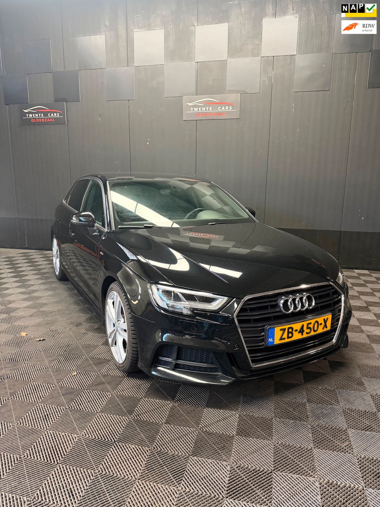Audi A3 Sportback - 30 TFSI Sport S Line Edition | Navi | Clima | Led | - AutoWereld.nl
