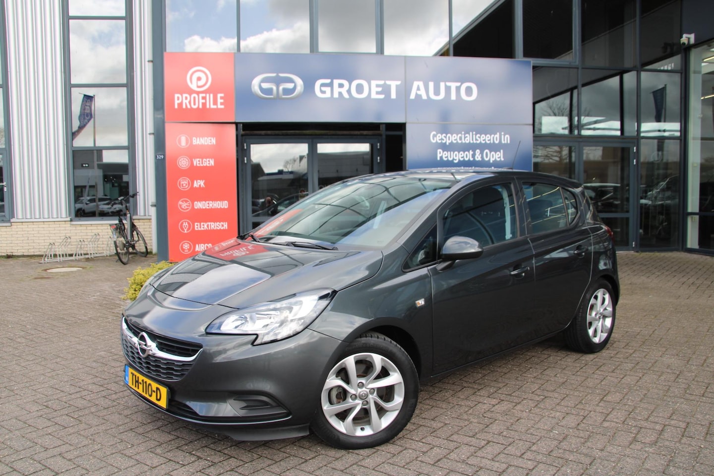 Opel Corsa - 1.0 Turbo Online Edition Slechts 6771 kilometer! - AutoWereld.nl