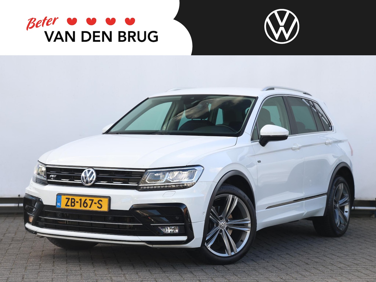 Volkswagen Tiguan - 1.4 TSI ACT R-Line 150 pk DSG | Trekhaak | Camera | Stoelverwarming | Digitale cockpit | E - AutoWereld.nl