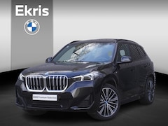 BMW X1 - xDrive25e M Sportpakket | Innovation Pack | Travel Pack | Glazen panoramadak | Comfort Acc
