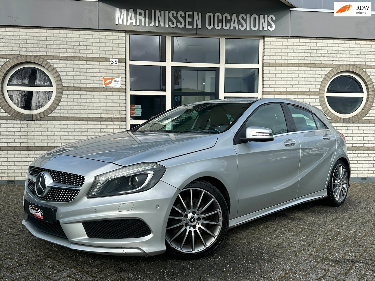 Mercedes-Benz A-klasse - 200 Prestige |Cruise,PDC,Stoelvw| - AutoWereld.nl