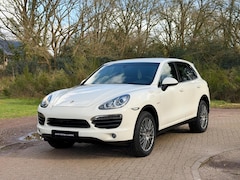 Porsche Cayenne - 3.0 S Hybrid | Sandweiss