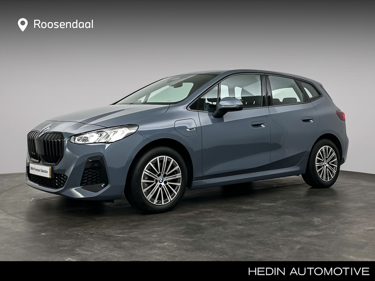 BMW 2-serie Active Tourer - 230e xDrive M-Sport | Driving Assistant Plus | Panoramadak | Harman Kardon | Stoelverwarmi - AutoWereld.nl