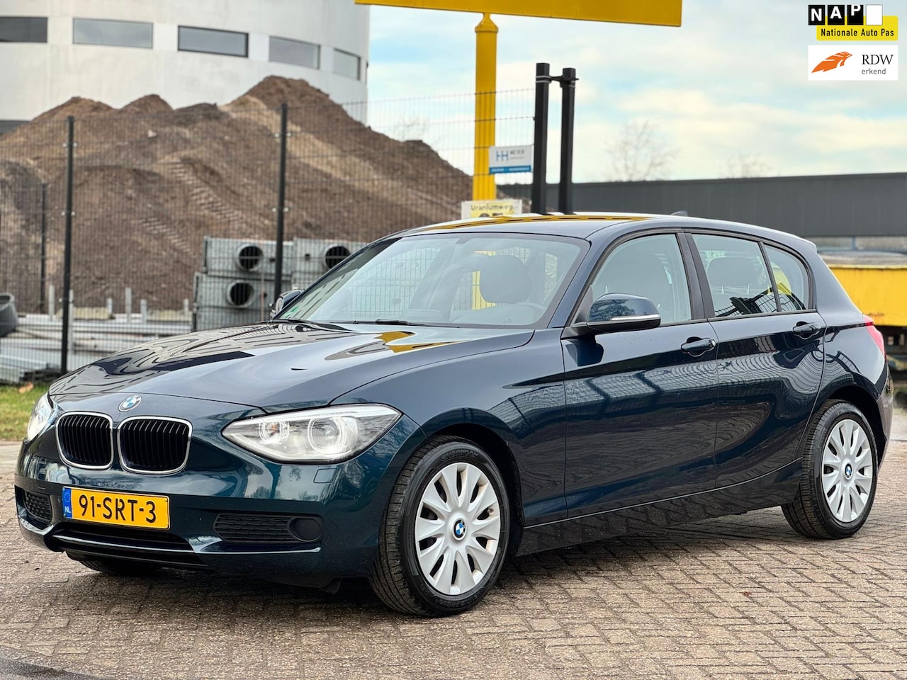 BMW 1-serie - 116i|XENON|PSENSOR|6BAK|CARPLAY|APK 23-01-2027 - AutoWereld.nl