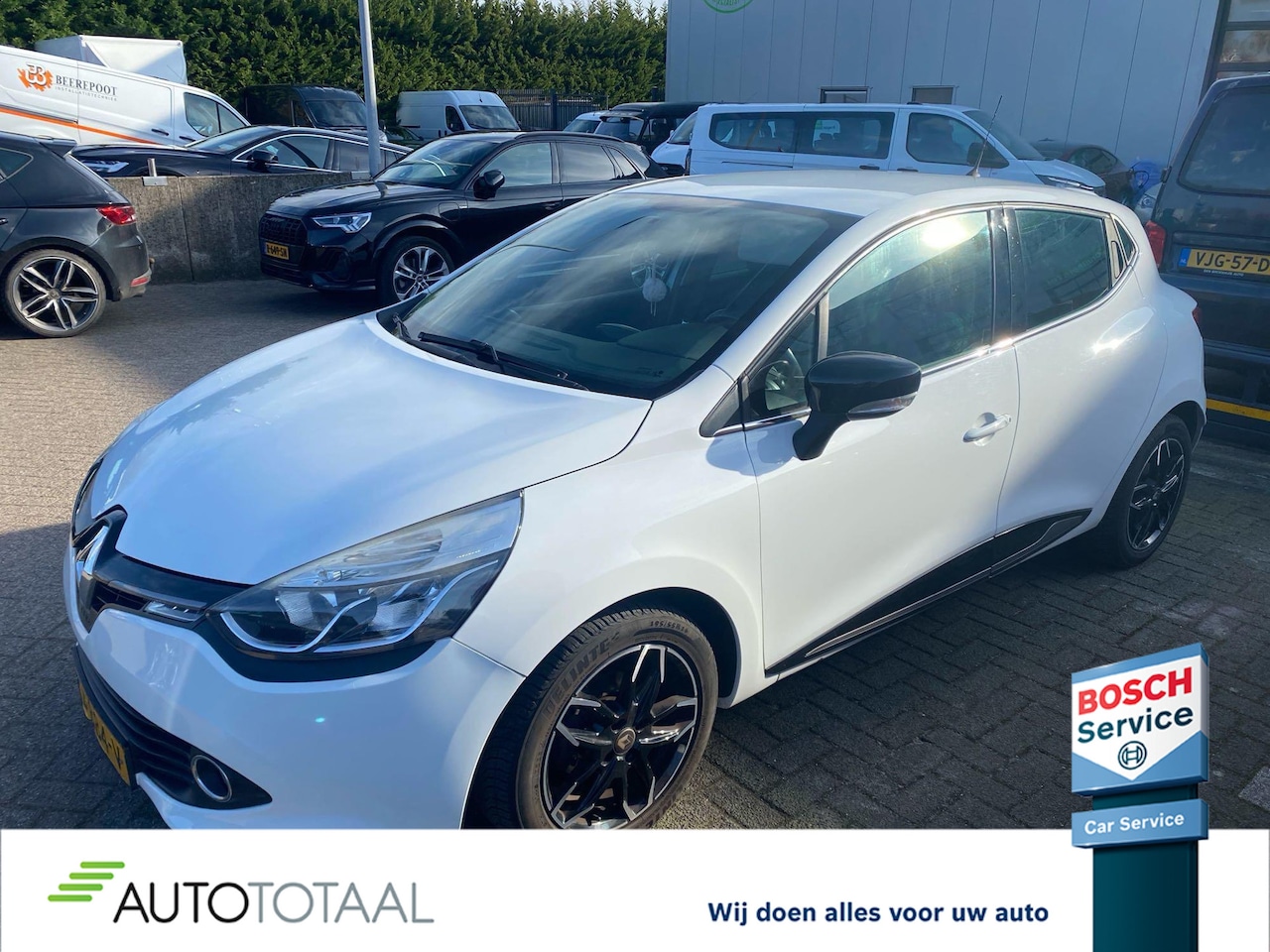 Renault Clio - Night&Day NAV - LMV - AIRCO - CRUISE - AutoWereld.nl