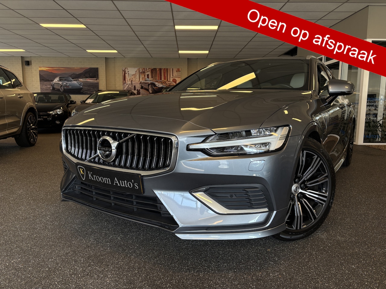 Volvo V60 - 2.0 T8 AWD Inscription Pano / Leder met verkoeling, verwarming en massage / Head Up / BLIS - AutoWereld.nl