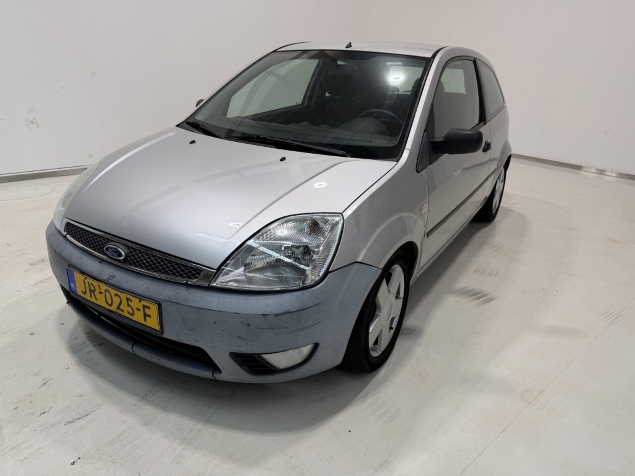 Ford Fiesta - 1.3 Ambiente 1.3 Ambiente - AutoWereld.nl
