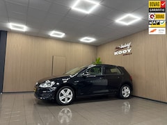 Volkswagen Golf - 1.2 TSI * Navigatie / Cruise control / Bluetooth / LM Velgen / NL Auto