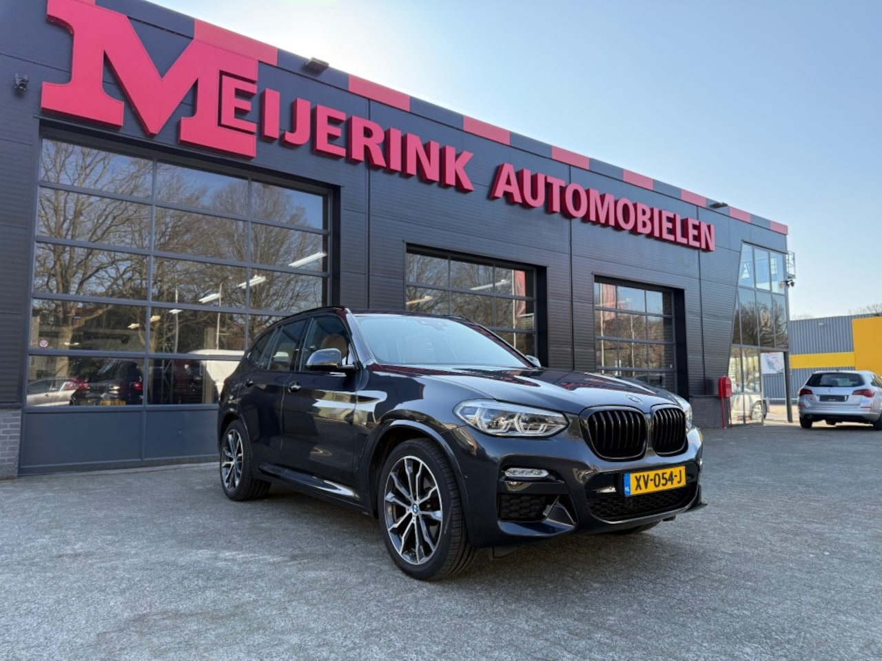 BMW X3 - XDRIVE20I HIGH EX. M SPORT TREKHAAK PANO - AutoWereld.nl
