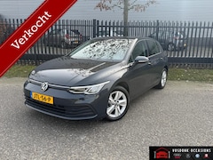 Volkswagen Golf - 1.0 eTSI Life Business / Naviagtie/Automaat/ Topstaat