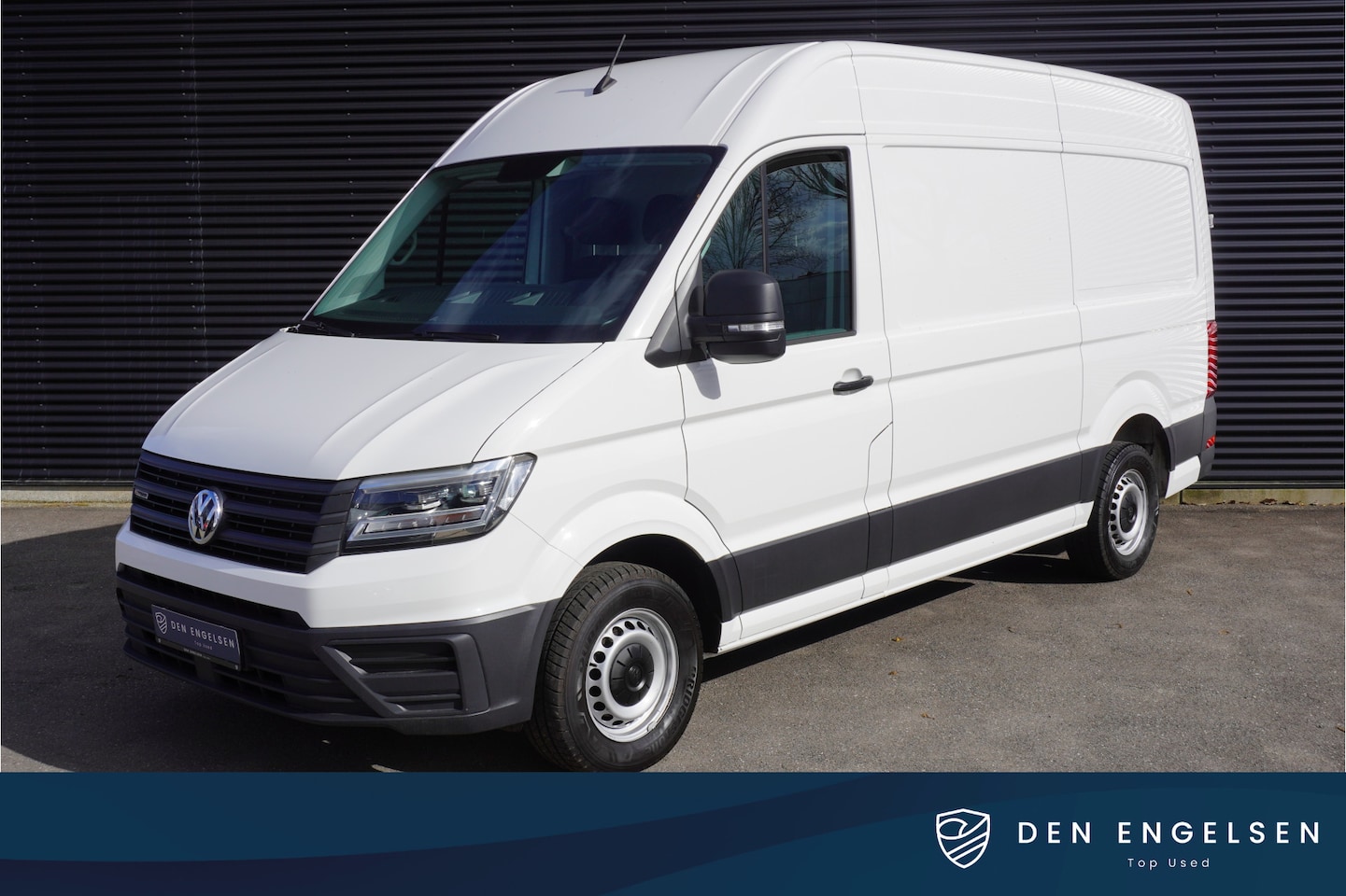 Volkswagen Crafter - 177pk Automaat 4x4 L3H3/L2H2 4Motion Apple carplay Trekhaak Camera Cruise control - AutoWereld.nl