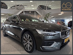 Volvo V60 - 2.0 T6 Twin Engine AWD Inscription, Pano, Trekhaak, Adaptive cruise