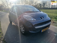 Peugeot 107 - 1.0-12V XS