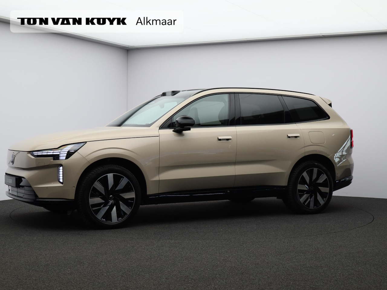 Volvo EX90 - Twin Motor Ultra 7p. 111 kWh / Trekhaak / Head-Up Display / Massage Stoelen / 360 Camera / - AutoWereld.nl