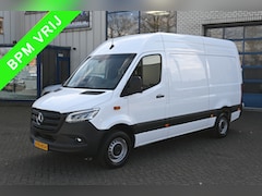 Mercedes-Benz Sprinter - 317 CDI L2H2 Pro LED, Geveerde stoel, Navigatie met camera
