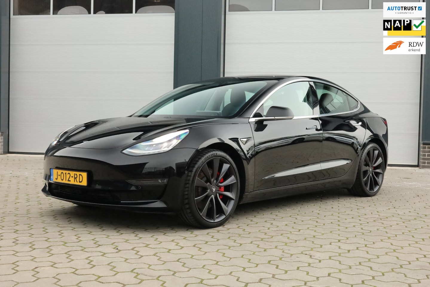 Tesla Model 3 - Performance AWD 75 kWh Performance AWD - Panorama - AutoWereld.nl