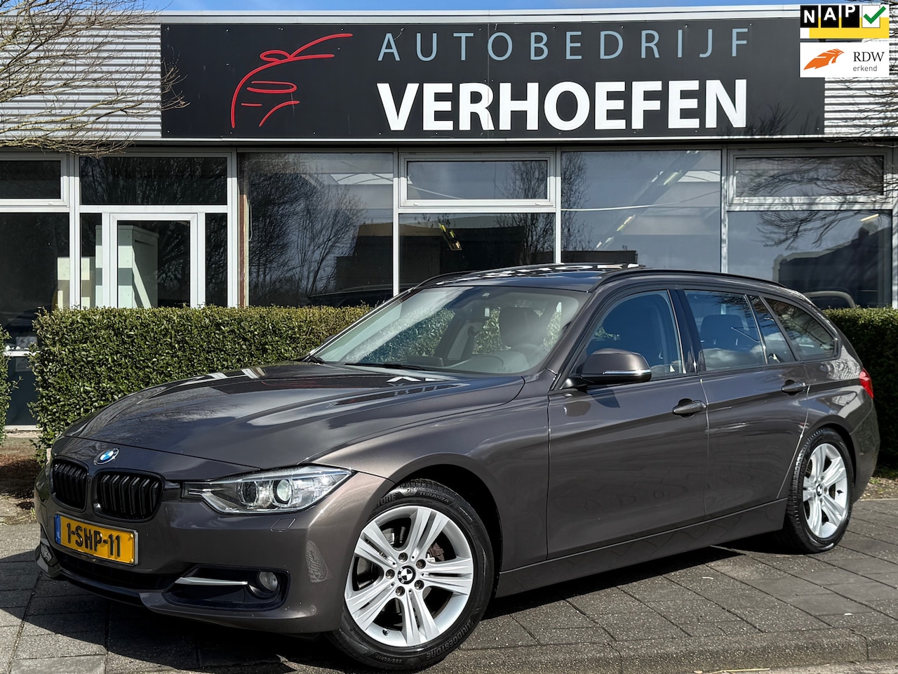 BMW 3-serie Touring - 320d EfficientDynamics Edition High Executive - PANORAMADAK - STOEL VERW - ZWART LEDER - C - AutoWereld.nl