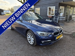 BMW 3-serie - 330e High Executive