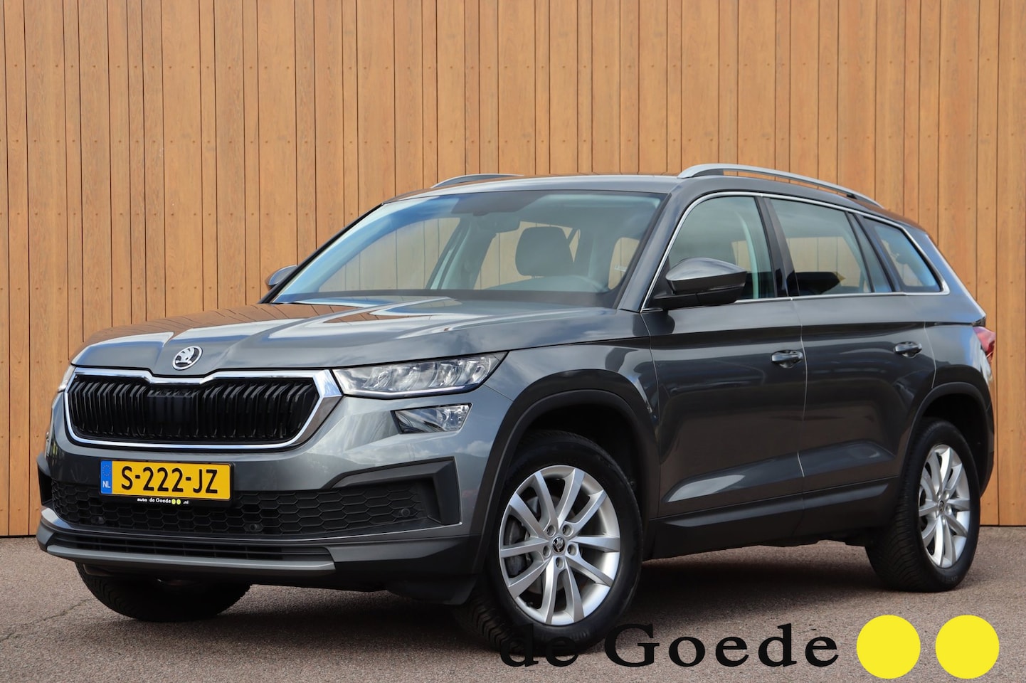 Skoda Kodiaq - 1.5 TSI Business Edition 7persoons org.NL el.trekhaak camera - AutoWereld.nl