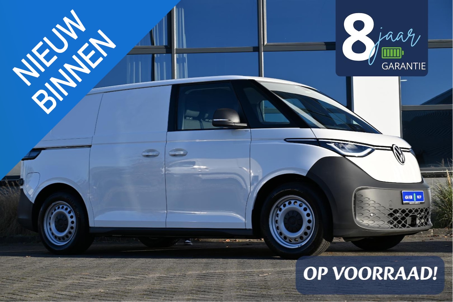 Volkswagen ID. Buzz Cargo - 79 kWh 286pk 454 km  € 419 P.M - AutoWereld.nl