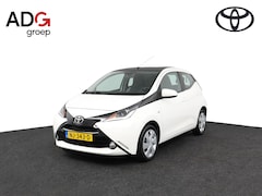 Toyota Aygo - 1.0 VVT-i x-play | Airco | Navigatie | Achteruitrijcamera |
