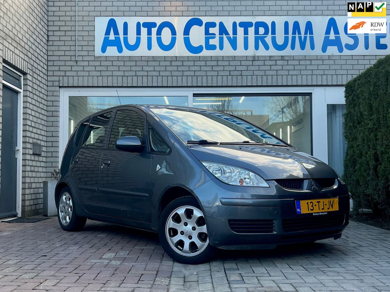 Mitsubishi Colt - 1.3 Invite Lage KM stand - AutoWereld.nl