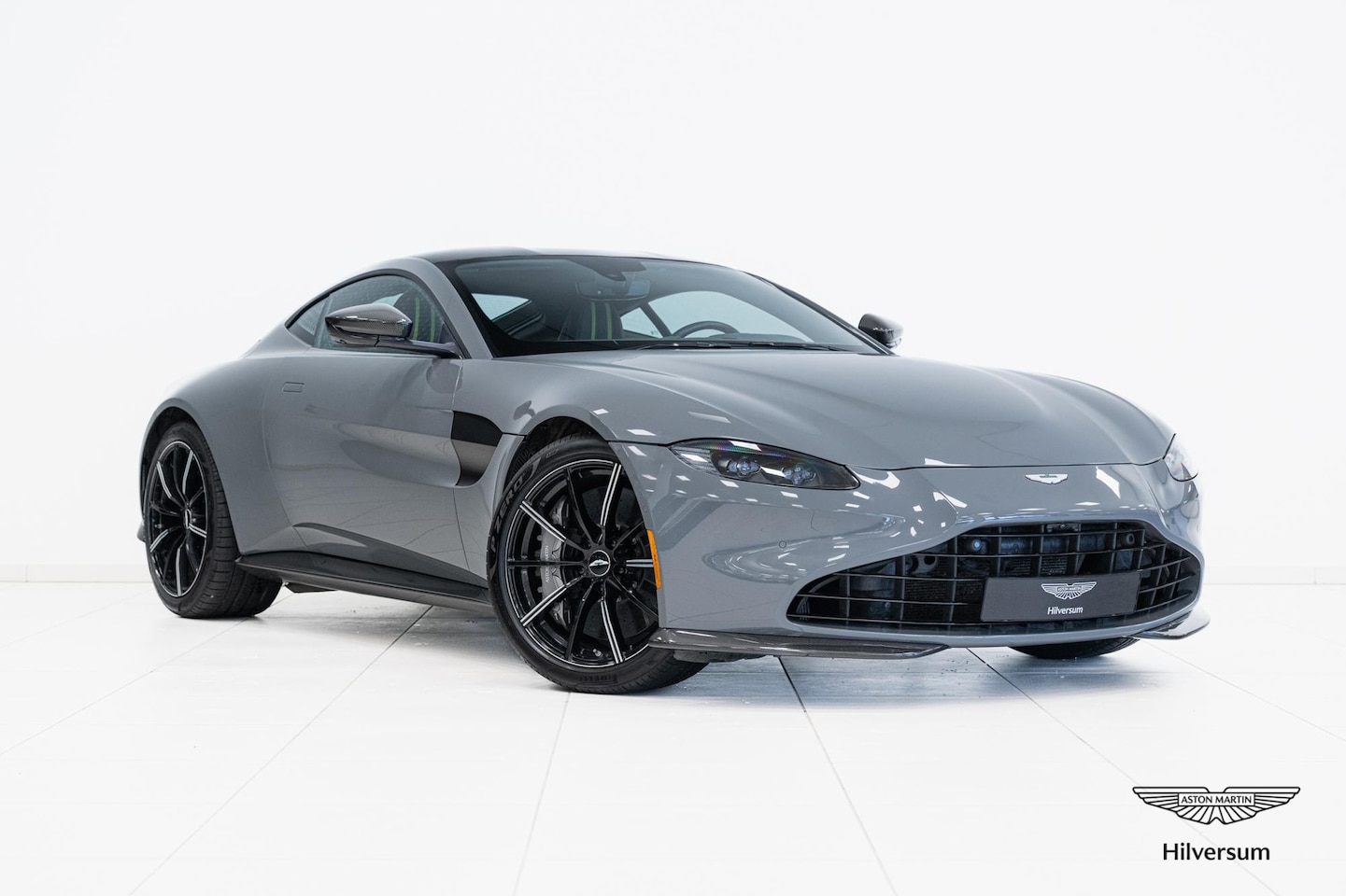 Aston Martin Vantage - Coupe | Carbon Keramische Remmen | BTW Auto | Incl BPM - AutoWereld.nl