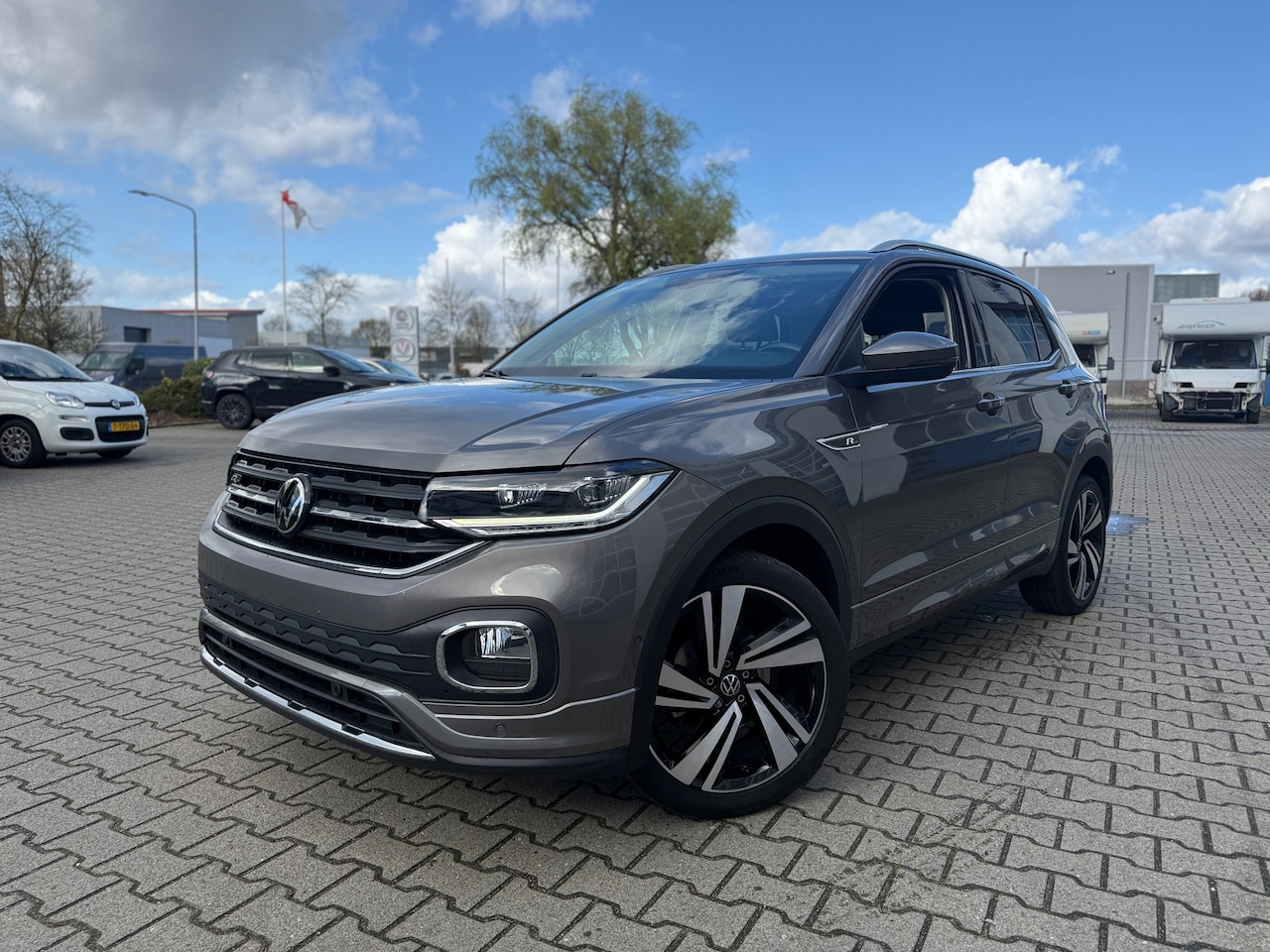 Volkswagen T-Cross - 1.0 TSI R-Line Automaat (BOVAG/RIJKLAARPRIJS) - AutoWereld.nl