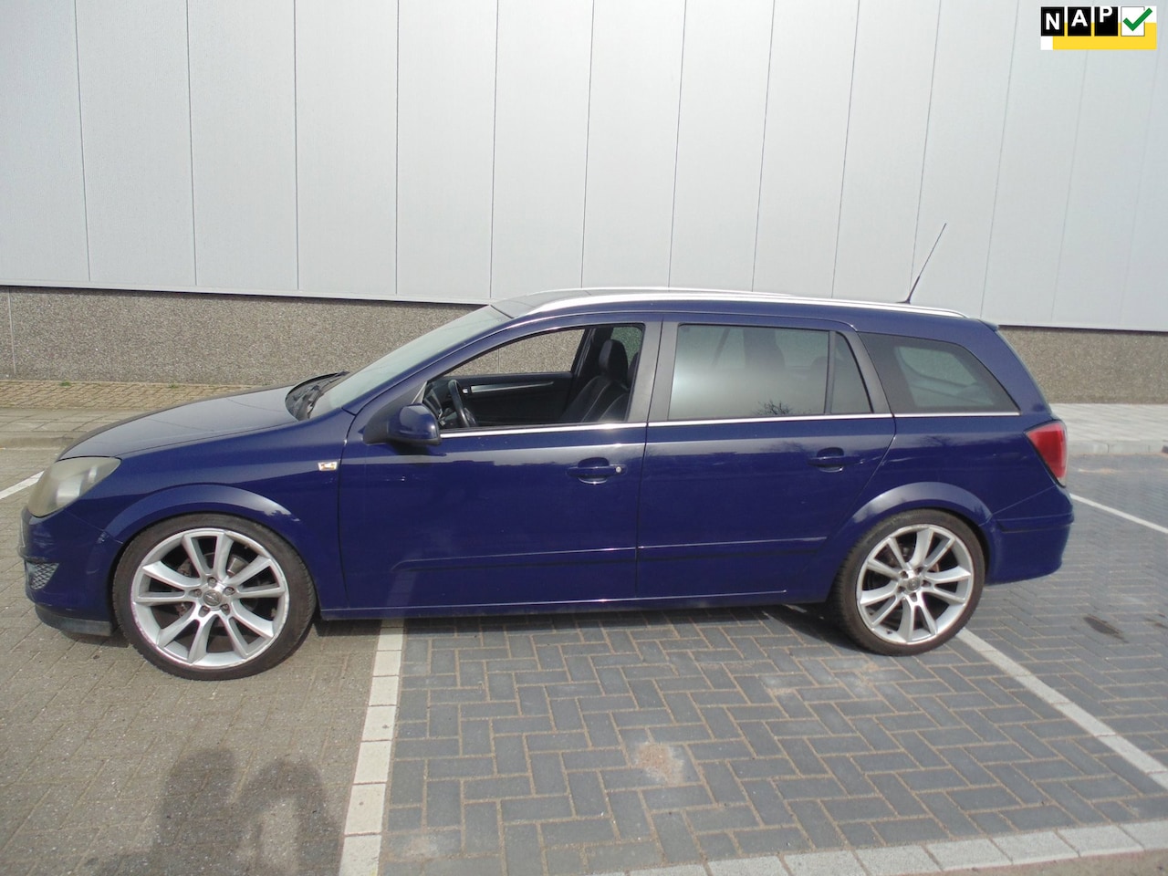 Opel Astra Wagon - 1.8 Executive MET AIRCO - AutoWereld.nl