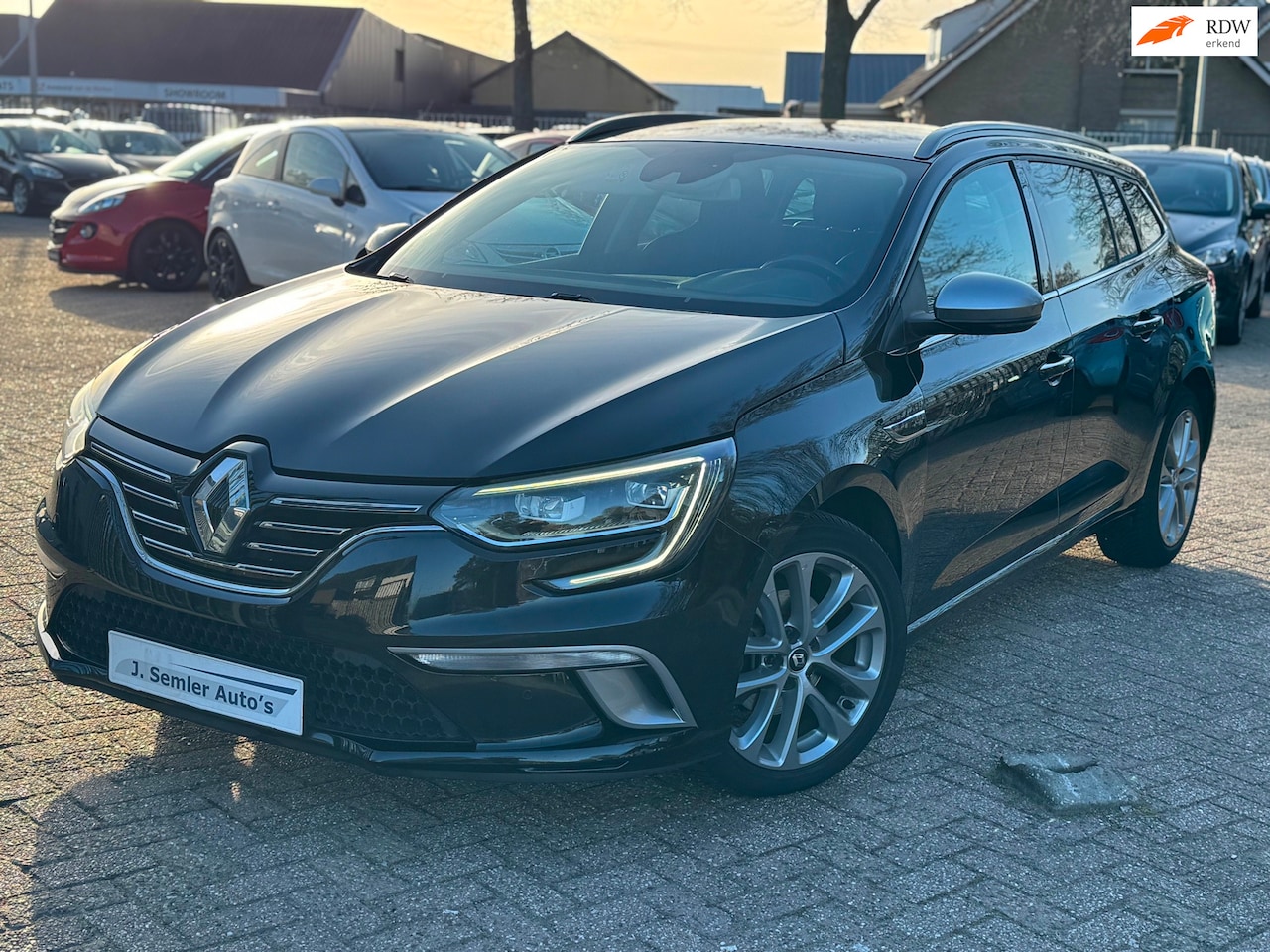Renault Mégane Estate - 1.2 TCe GT-LINE NAVI LED CRUISE CAMERA APK - AutoWereld.nl